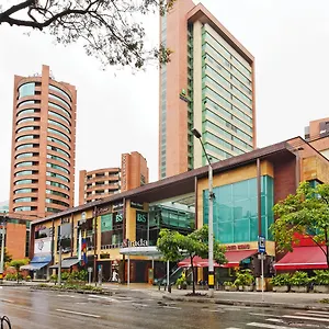 Express & By Ihg Medellín